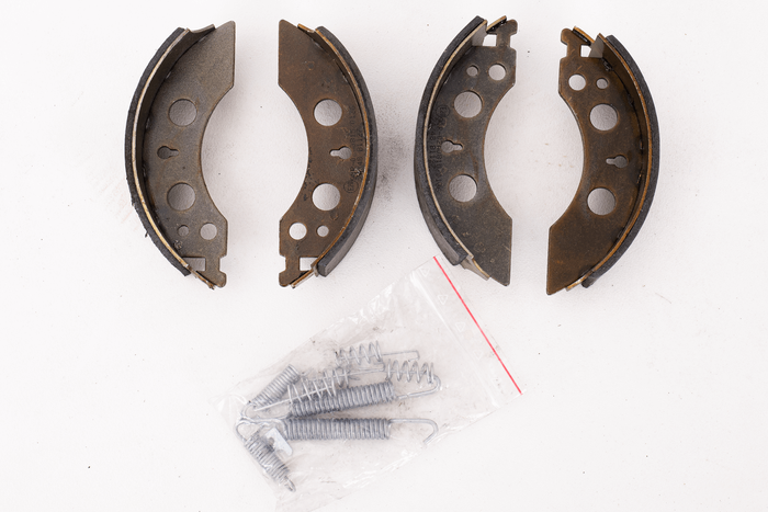 OUTLET Σιαγόνες φρένων για φρεναρισμένους άξονες AL-KO 200x50 ΣΕΤ