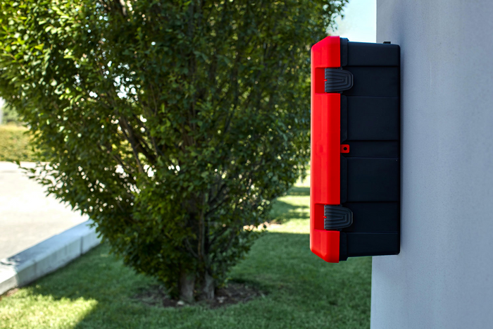 Κουτί πυροσβεστήρα 6kg DAKEN 82020 ADAMANT 671x310x247mm κόκκινο