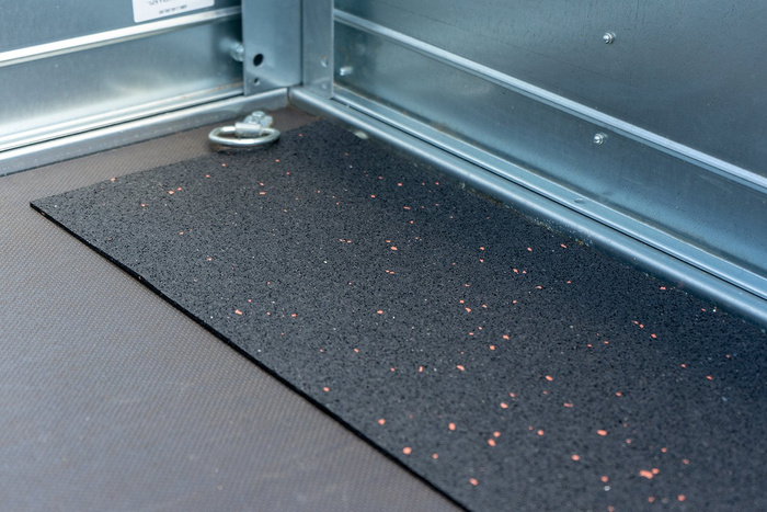 Αντιολισθητικό πατάκι 5000x250x3 mm UNITRAILER