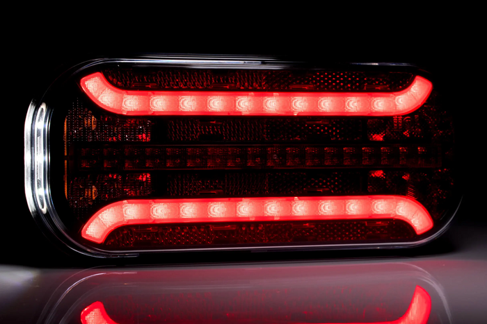 Πίσω φωτιστικό LED FRISTOM FT-230, 6 λειτουργιών, γενικής χρήσης