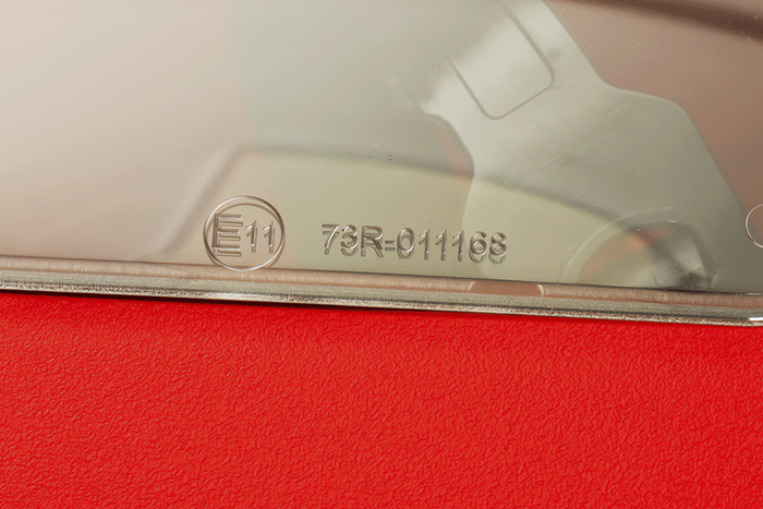 Κουτί πυροσβεστήρα 6kg DAKEN 82070 ADAMANT 611x310x247mm κόκκινο