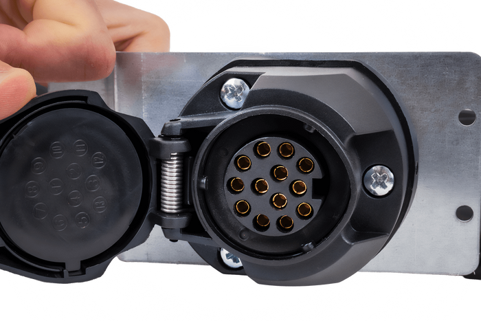 Ηλεκτρική εγκατάσταση MANTES, καλωδίωση ρυμούλκας σκάφους, 11,67 μ., βύσμα 13 ακροδεκτών, 2 ξιφολόγχες 5 ακροδεκτών