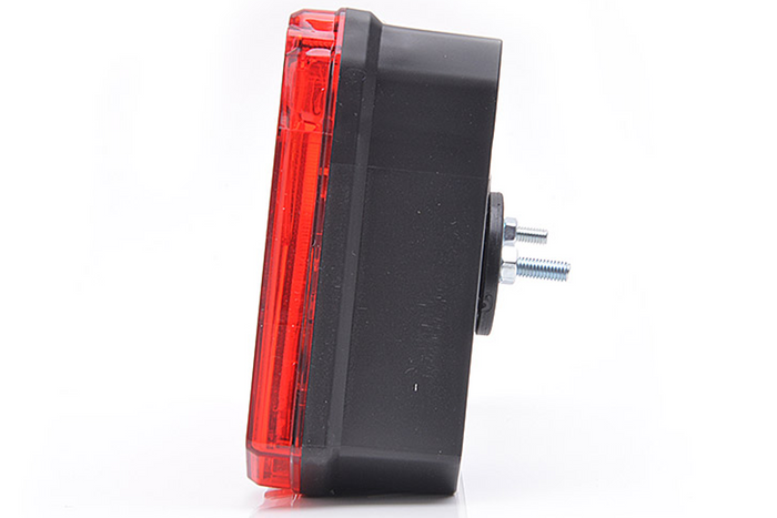 Το πίσω φως WAŚ W125P 6 λειτουργεί σωστά