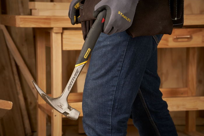 Σφυρί ξυλουργού STANLEY Antivibe 1-51-937