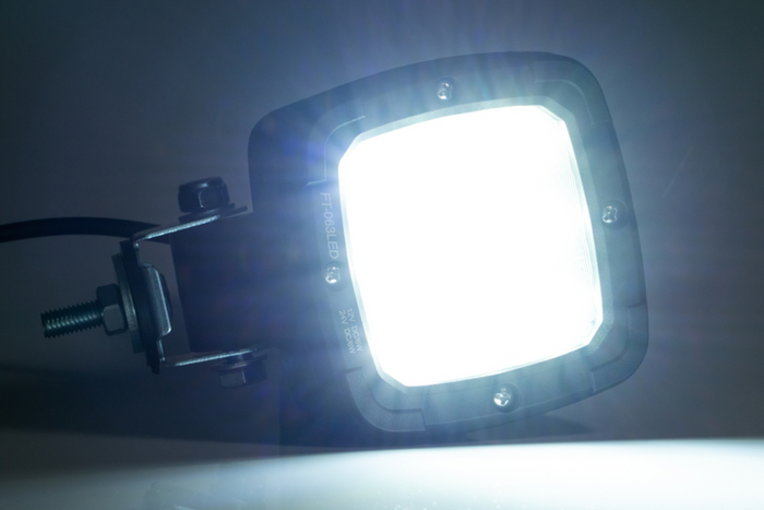 Λάμπα εργασίας LED ανακλαστήρας FRISTOM FT-036 9xLED 1800lm με βάση