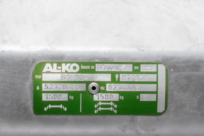 AL-KO COMPACT άξονας φρένων για ρυμουλκούμενο / ρυμουλκούμενο 1500kg 1400mm 1850mm 5x112