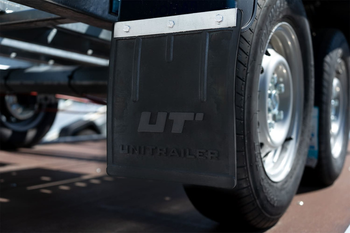 UNITRAILER λαστιχένιο λασπωτήρα, κάλυμμα φτερού, 220/243mm