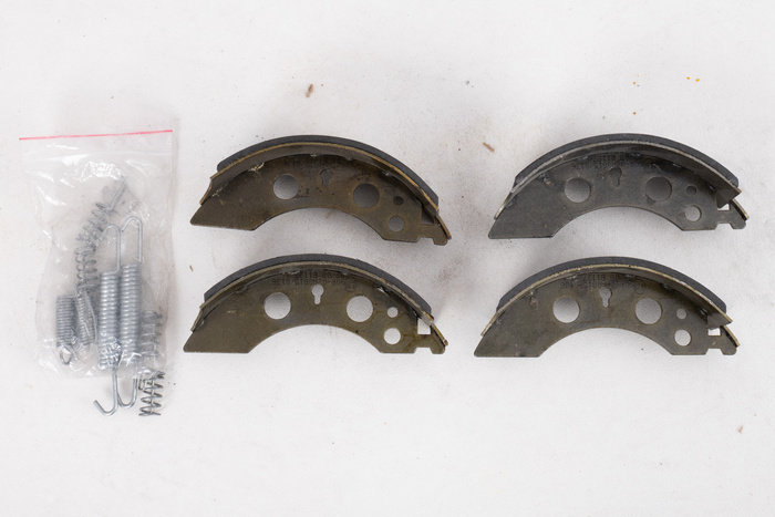 OUTLET Σιαγόνες φρένων για φρεναρισμένους άξονες AL-KO 200x50 ΣΕΤ