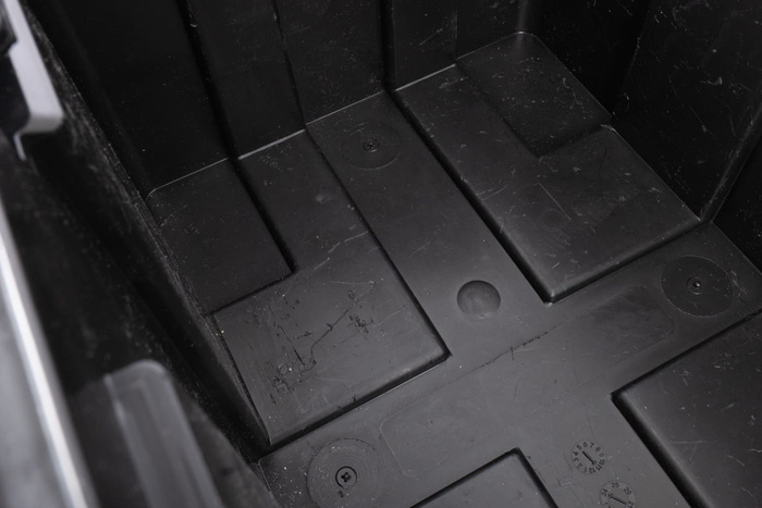 Εργαλειοθήκη OUTLET DAKEN 81105 JUST 750x350x300mm 48l