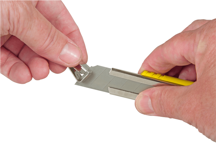 Μαχαίρι STANLEY FatMax 18 χιλιοστών με αποσπώμενη λάμα