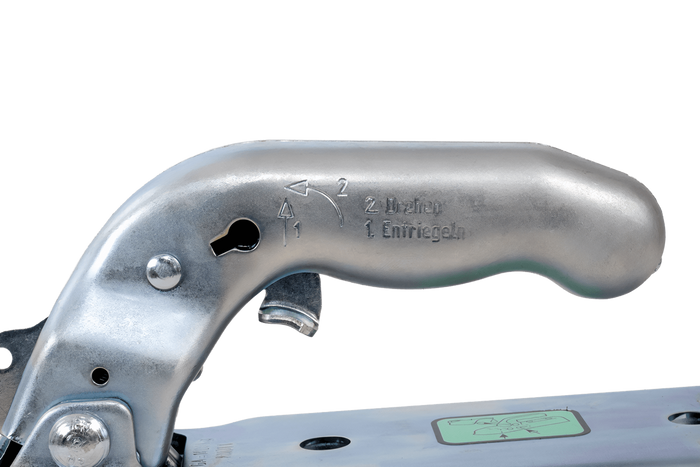 Ρυμουλκούμενο KNOTT KQ14-C με σφαιρική ράβδο έλξης για ρυμουλκούμενο 1400kg με τετράγωνη ράβδο έλξης 70mm