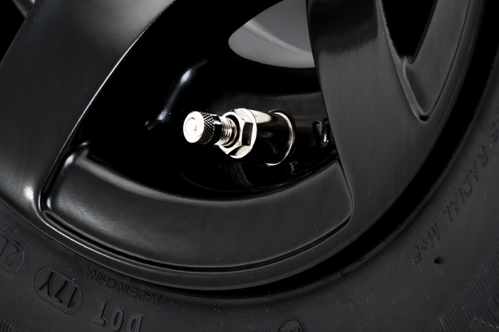 Ενισχυμένος τροχός για τρέιλερ KENDA TIRE 195/55 R10C 98/96N ΖΑΝΤΑ ΑΛΟΥΜΙΝΙΟΥ STARCO μαύρο 6Jx10"H2 5x112 ET:-4