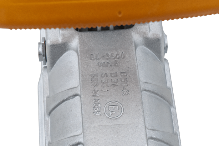 Ρυμουλκούμενο STEELPRESS BC-3500E-00-02+SD με μπάρα ρυμούλκησης από χυτοσίδηρο 60,5 mm