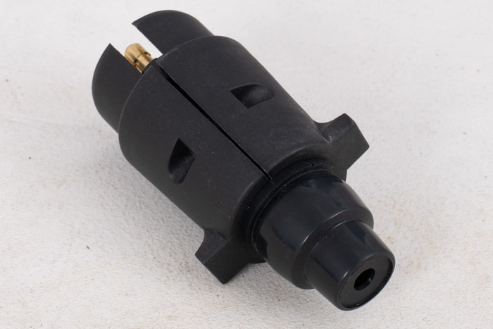 ΠΡΙΖΑ 7-ΠΙΝ UNITRAILER βύσμα για υποδοχή κοτσαδόρου