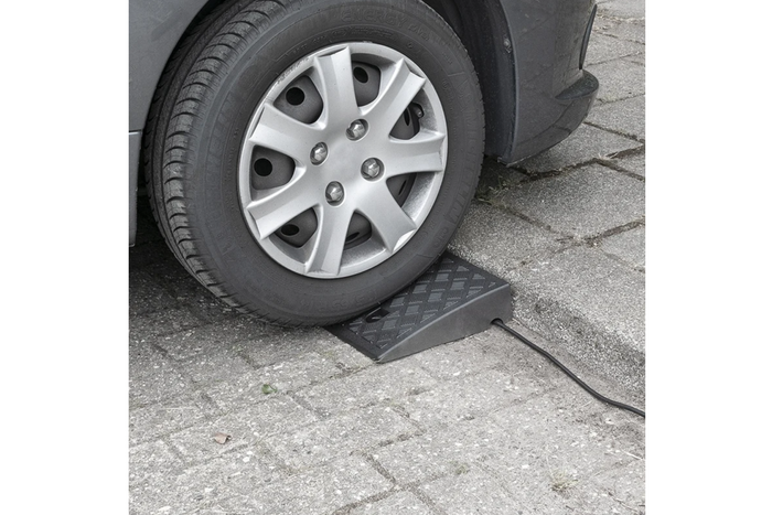 Σετ δύο ράμπων drive-on ProPlus 361570, ράμπες από καουτσούκ 7cm, 3000kg