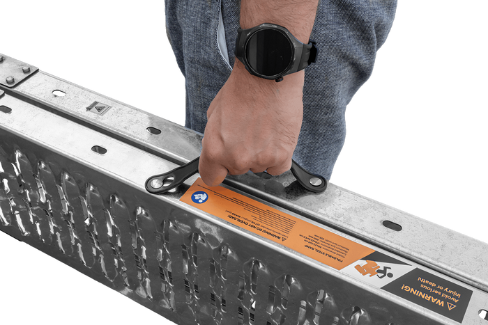 UNITRAILER ALR004 πτυσσόμενη ράμπα χάλυβα drive-on για ρυμουλκούμενο 170cm 227kg