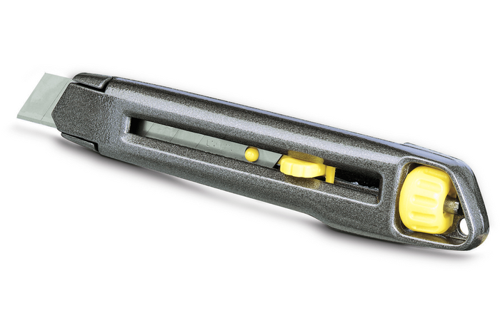 Μαχαίρι STANLEY Interlock 18 χιλιοστών με αποσπώμενη λάμα