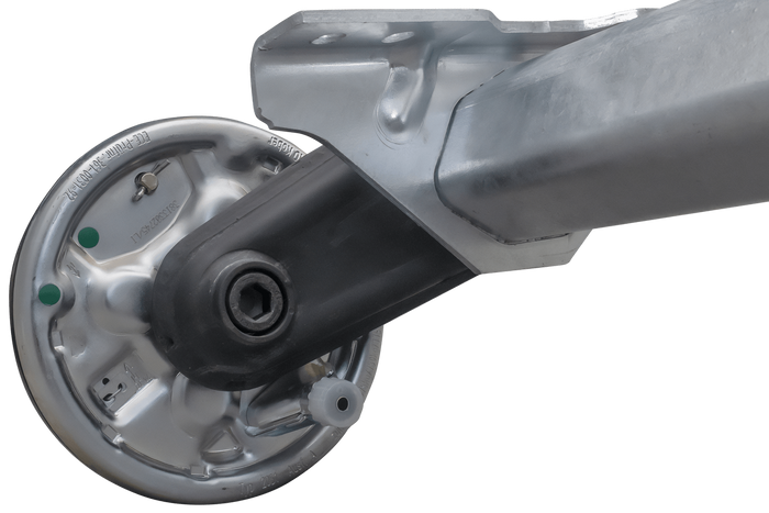 AL-KO COMPACT άξονας φρένων για ρυμουλκούμενο / ρυμουλκούμενο 1350kg 1750mm 2200mm 5x112