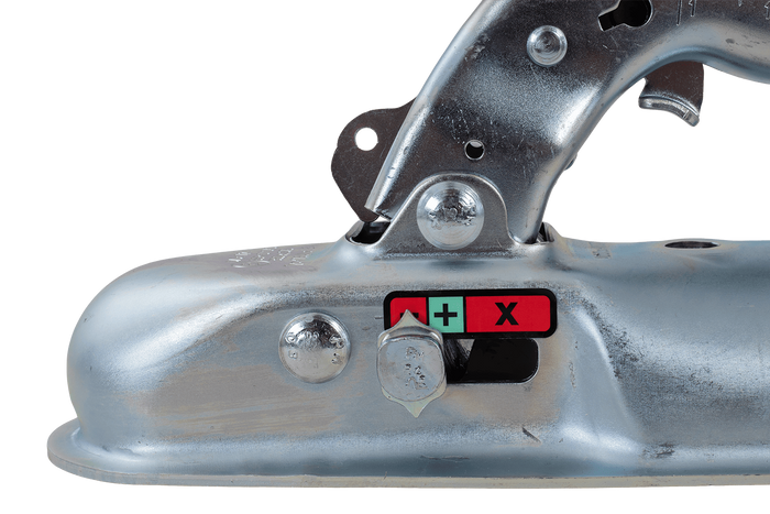 Ρυμουλκούμενο KNOTT K7.5-E με σφαιρική ράβδο για ρυμουλκούμενο 750kg με σωληνωτή ράβδο έλξης 70mm