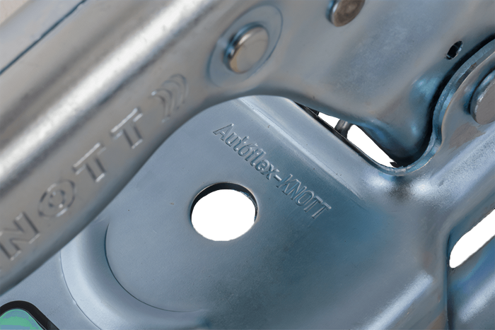 Ρυμουλκούμενο KNOTT K7.5-M για ρυμουλκούμενο 750 kg με τετράγωνη ράβδο έλξης 70 mm