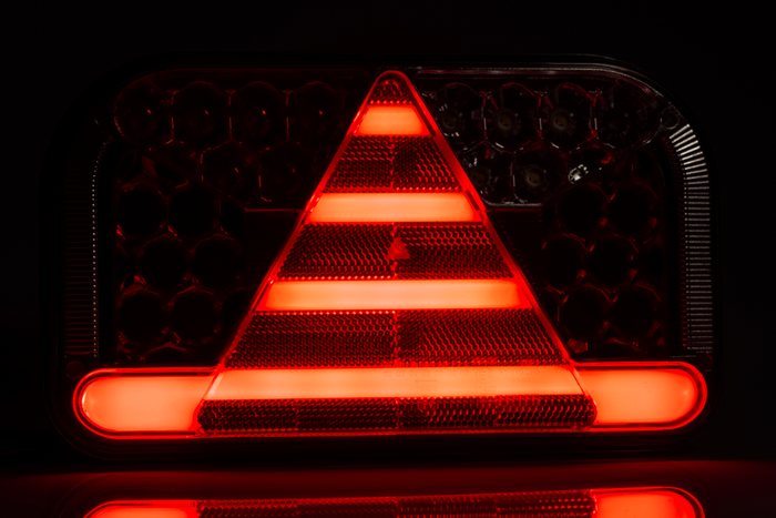 Πίσω φως FRISTOM FT-170 LED μπαγιονέτα 6 λειτουργιών αριστερά