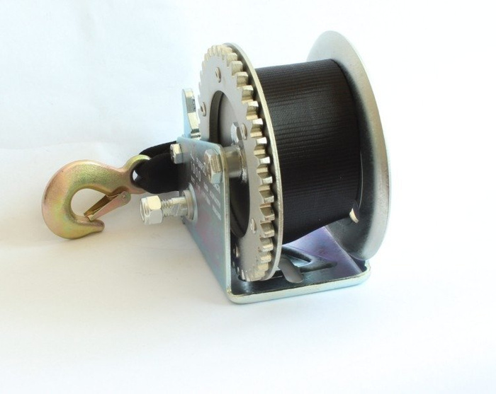 Βαρούλκο για ρυμουλκούμενα σκαφών 450 κιλών με ζώνη χωρίς περίβλημα Knott