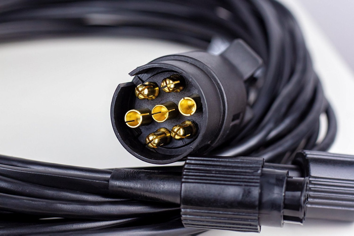 Πίσω φώτα FRISTOM LED + καλωδίωση MANTES 4m 7PIN