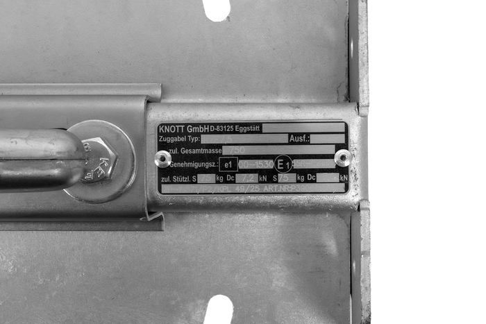 Ρυμουλκούμενο KNOTT K7.5-H+KZE7.5 με μπίλια για ρυμουλκούμενο 750kg με ράβδο έλξης τύπου V