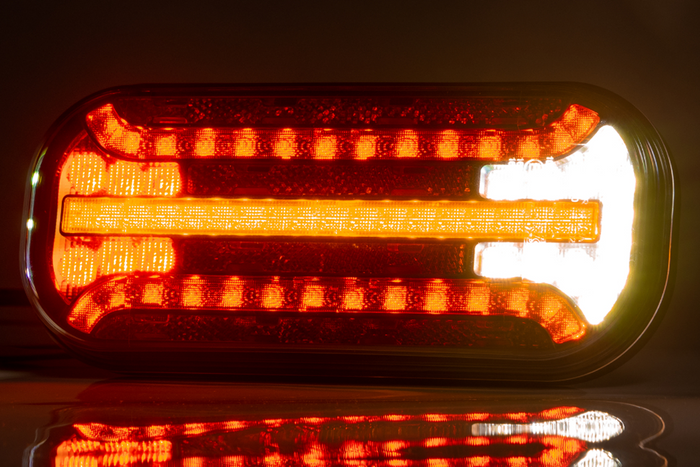 Πίσω φως FRISTOM FT-230 LED ξιφολόγχη 6 λειτουργιών γενικής χρήσης