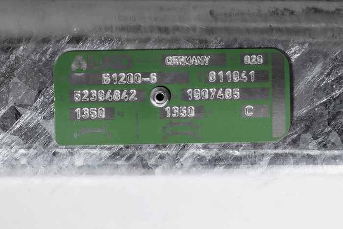 AL-KO COMPACT άξονας φρένων για ρυμουλκούμενο / ρυμουλκούμενο 1350kg 1350mm 1900mm 4x100