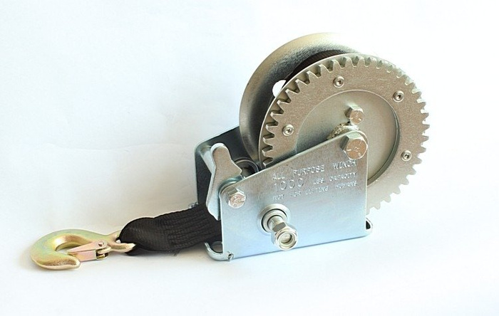 Βαρούλκο για ρυμουλκούμενα σκαφών 450 κιλών με ζώνη χωρίς περίβλημα Knott