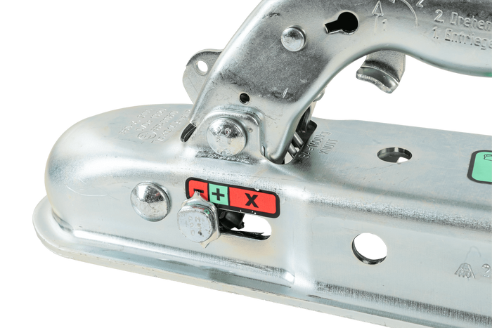 Ρυμουλκούμενο KNOTT KQ14-B με σφαιρική ράβδο έλξης για ρυμουλκούμενο 1400kg με τετράγωνη ράβδο έλξης 60mm