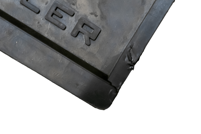 OUTLET Λαστιχένιο κάλυμμα φτερού UNITRAILER 220/243mm