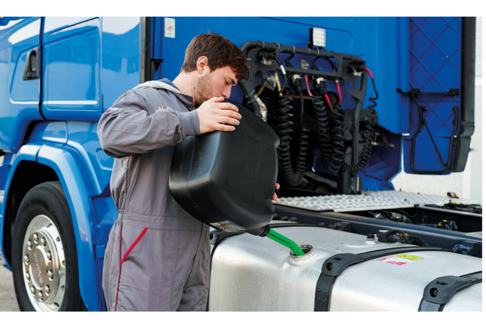 Πλαστικό δοχείο LAMPA 20L με χωνί