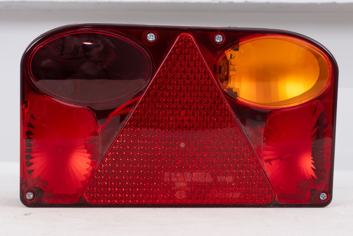 OUTLET Πίσω φανάρι FRISTOM FT-088 6 λειτουργίες δεξιά